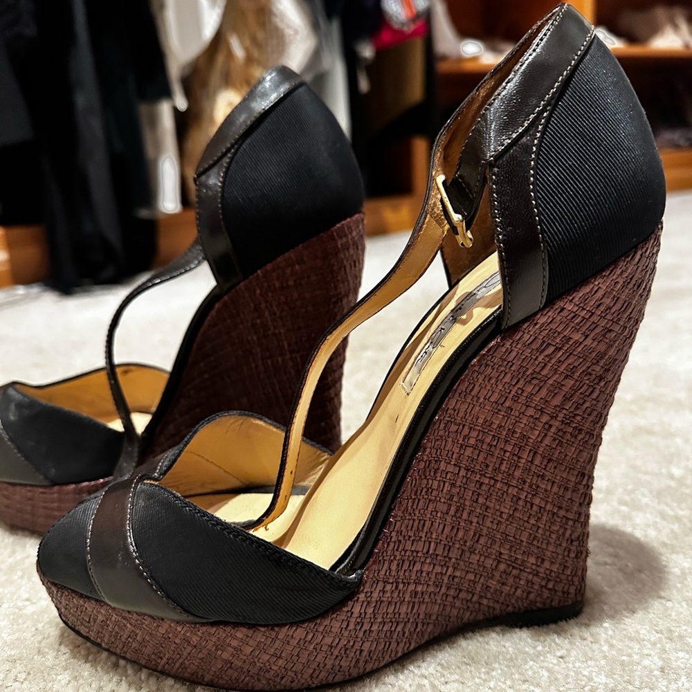 Oscar De La Renta Wedge Sandals